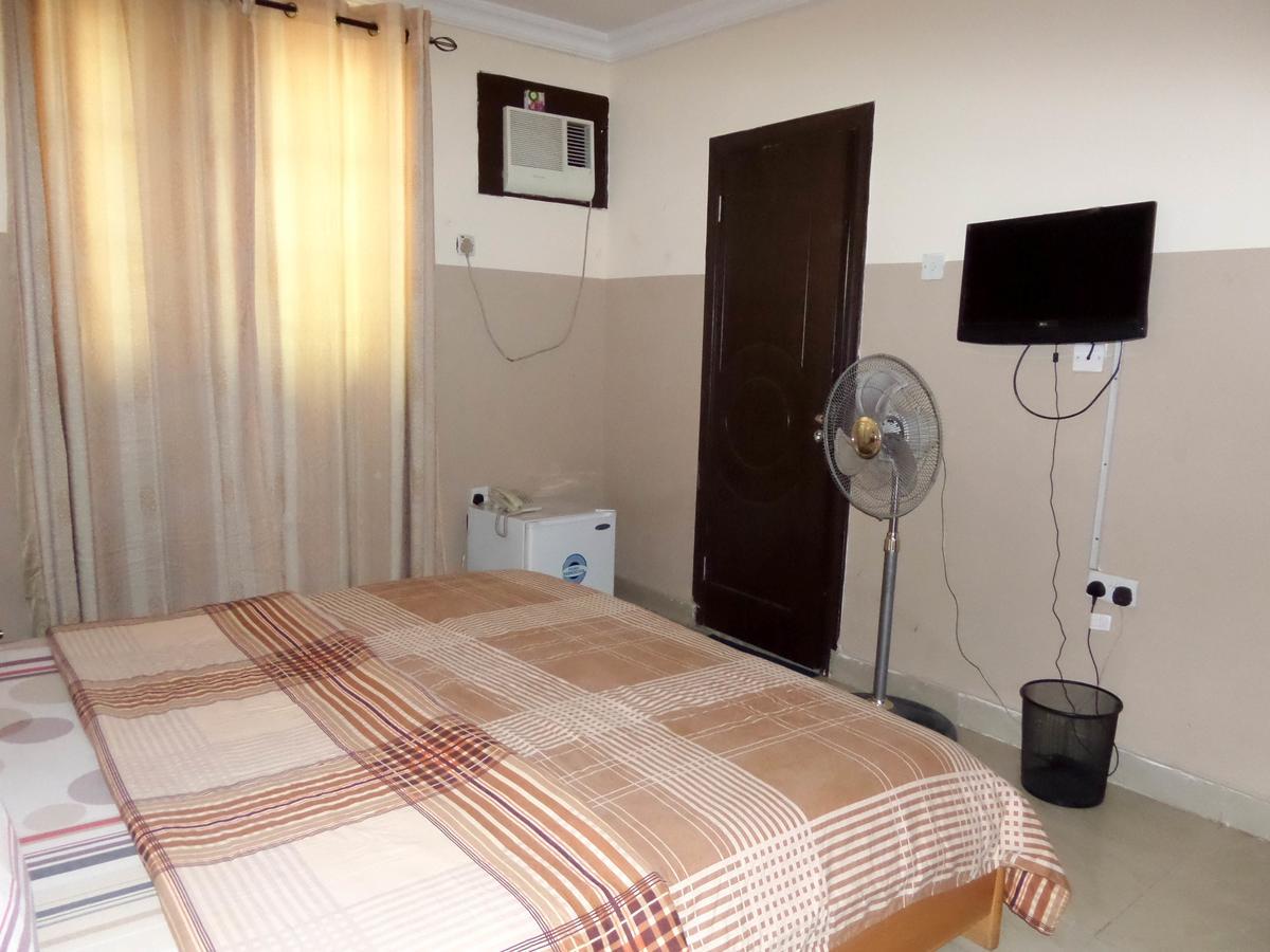 Wonder King Hotel Lagos Exterior photo